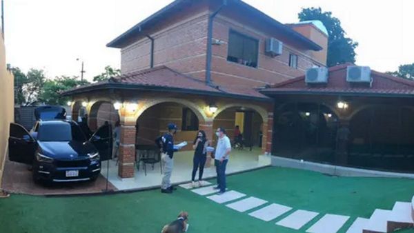 La Contraloría ya investiga a aduaneros de ostentosa vida