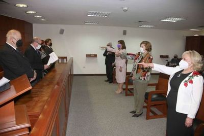 Juraron nuevos miembros para órganos consultivos de Ética Judicial