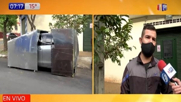 Hombre harto de los tortoleros “blinda” su auto con una armadura | Noticias Paraguay