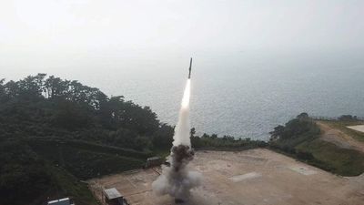 Corea del Sur anuncia que está desarrollando misil de crucero supersónico - Mundo - ABC Color