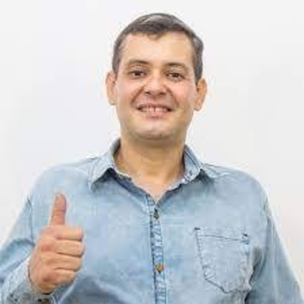 Diario HOY | Eduardo Molinas, Candidato a Intendente de Lambaré, sobre sus propuestas para el municipio