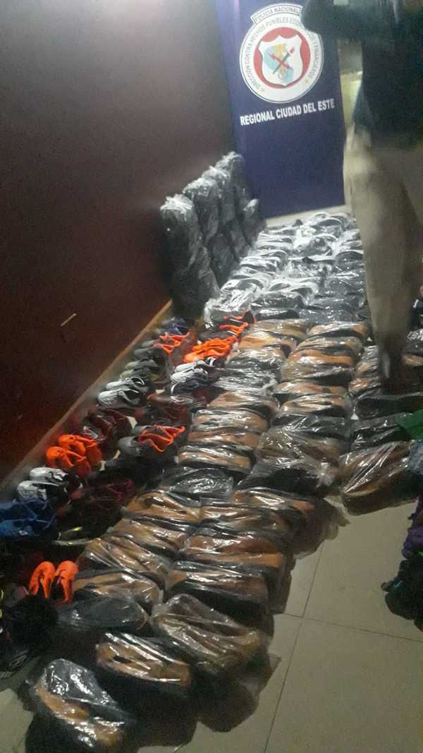 Incautan mercaderías de contrabando en Minga Guazú - La Clave