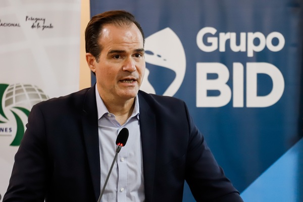 El presidente del BID aboga por digitalización de empresas y apoyo a las pymes - MarketData