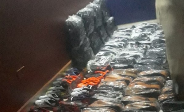 Incautan casi 700 calzados presuntamente falsificados