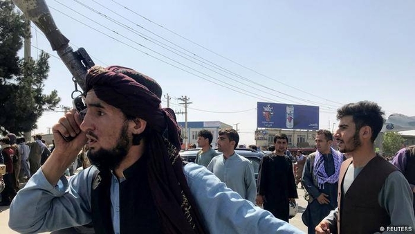 Diario HOY | A un mes que los talibanes tomaron el poder tras la conquista en Kabul