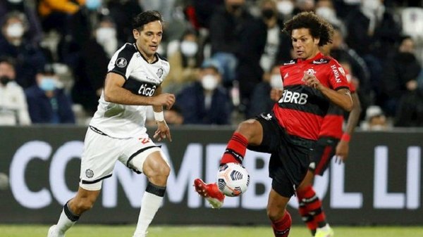 Fuerte multa a Olimpia por actos de racismo en partido contra Flamengo | Noticias Paraguay