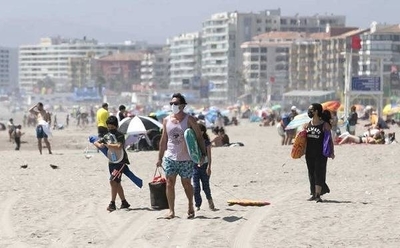 Diario HOY | Chile flexibiliza restricciones fronterizas y autoriza ingreso de turistas