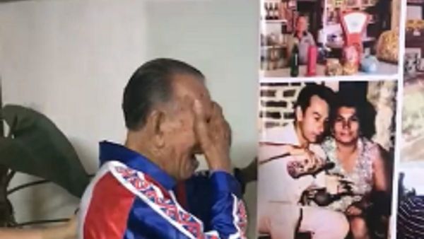 Sorprendieron a abuelo por los 50 años de su despensa