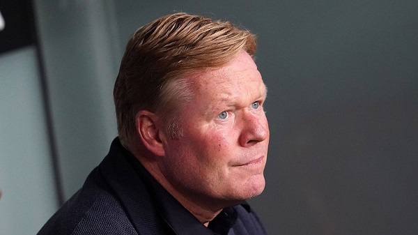 Hasta en el canal oficial del Barcelona critican a Koeman