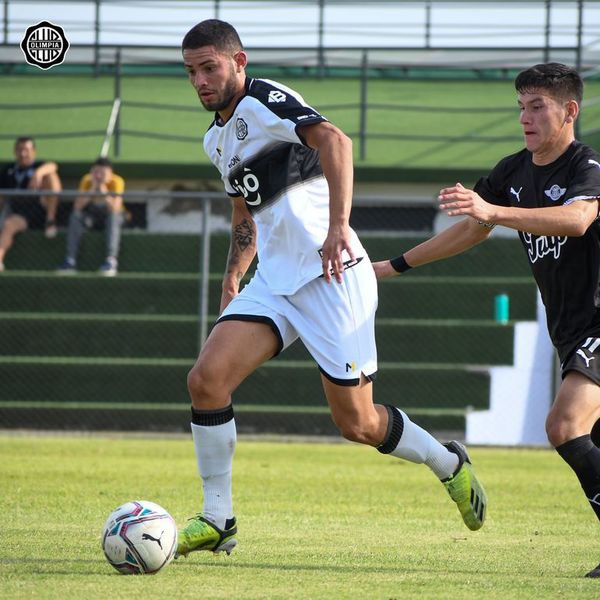 Olimpia lidera la Reserva, Cerro lo escolta - Fútbol - ABC Color