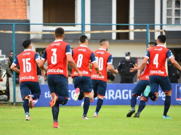 Cerro Porteño avanza a octavos - APF