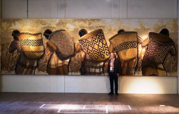 Mural de Koki Ruiz en la Expo Universal de Dubái •