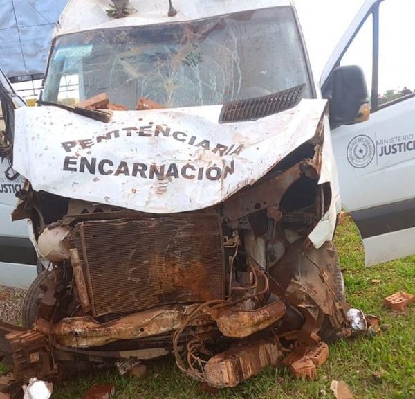 Docente muere atropellada por un móvil penitenciario en Obligado