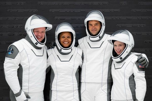 La primera misión espacial con tripulación de civiles