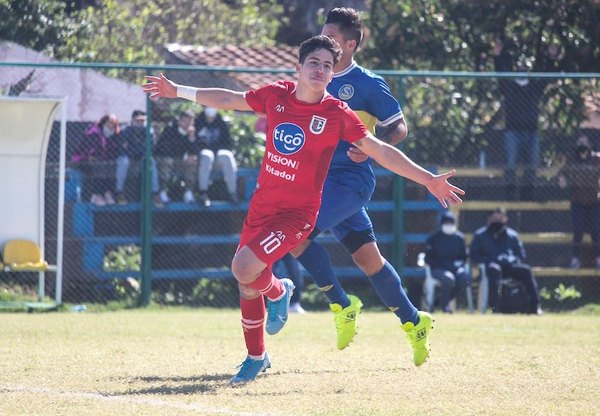 Crónica / MARCOS ROJAS. El “10” que guió a General al título