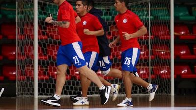 Futsal: Apuntando al duelo ante Angola