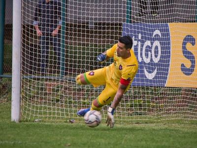 Rodrigo Muñoz: regreso, gol en la tanda y dos penales atajados - Cerro Porteño - ABC Color