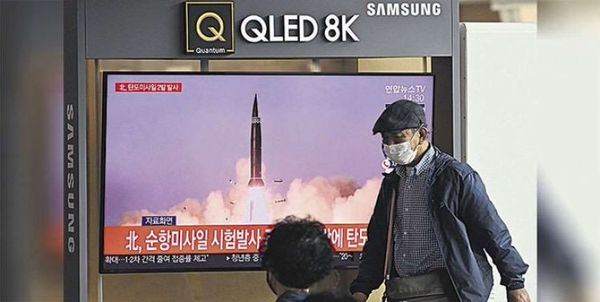 Corea del Sur dispara un misil desde submarino