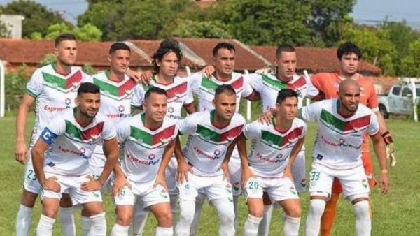 Nacional B: Carapeguá e Itapuense irán por la coronación