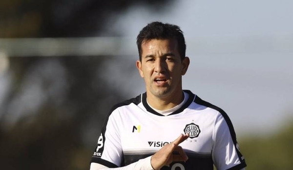 Diario HOY | Néstor Camacho podría dejar Olimpia en diciembre