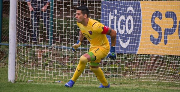 Rodrigo Muñoz; muy querido por sus compañeros en Cerro Porteño