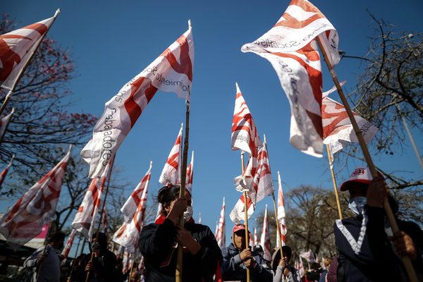 Protestas vuelven a las calles argentinas tras derrota electoral oficialista - MarketData