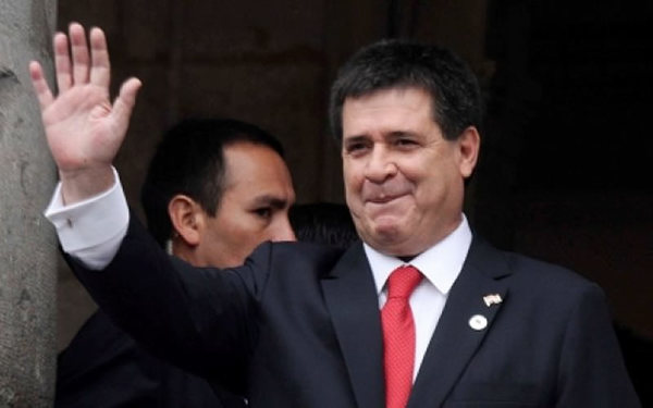 Presentan demanda por filiación contra Horacio Cartes - Megacadena — Últimas Noticias de Paraguay