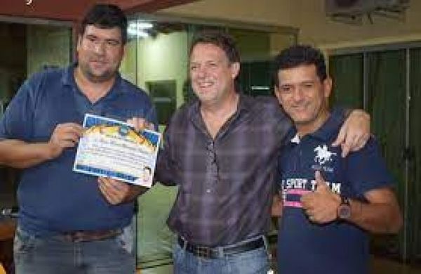 Candidatos del PLRA, abandonados por el «Pinocho González» en el distrito de Cerro Corá