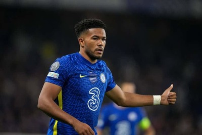 Jugador sufrió robo de sus medallas de Champions y de la Euro