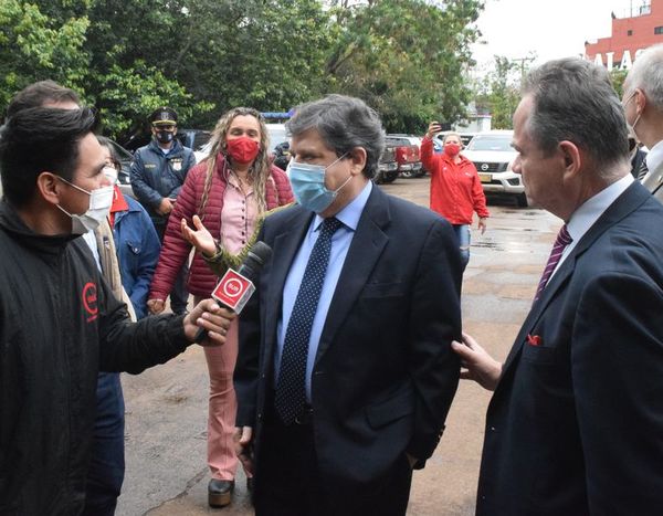 Euclides destaca reunión en Argentina y dice que hay “voluntad provincial” para reapertura con Misiones - Noticiero Cardinal - ABC Color