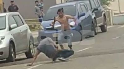 Policía busca a autores de la pelea “samurái” en Barrio San Francisco - Nacionales - ABC Color