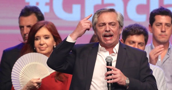 La Nación / Crisis política en Argentina: “Peronismo unido jamás será vencido, no existe”, afirman