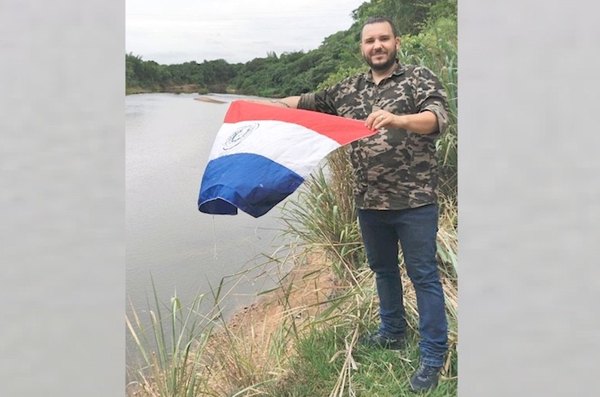 Crónica / GRANDE, JOSÉ AYALA. Cumplió ¡la última voluntad! de un televidente