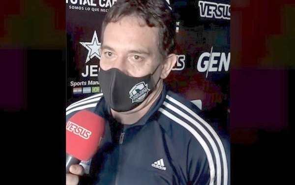 Crónica / ¡CHE, “COLO”! Demonio pide para su casita