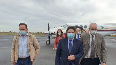 Abdo recurrirá a Fernández para que reabra fronteras