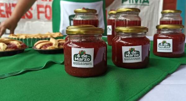 Emprendedoras le dan valor agregado a la producción con el procesamiento de la materia prima