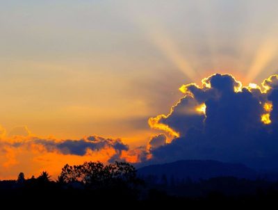 Temperaturas en aumento · Radio Monumental 1080 AM