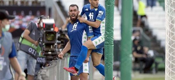 Betis arranca con remontada en Europa League, Real Sociedad con empate