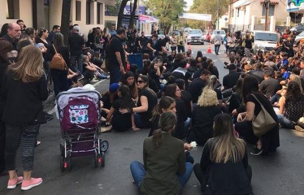 Familiares de víctimas de mala praxis convocan a manifestación