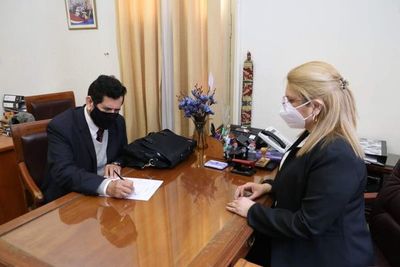 CM registra a su quinto postulante a la Corte - Nacionales - ABC Color