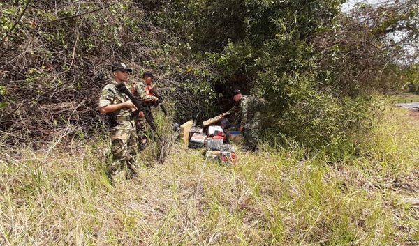 Incautan carga de marihuana a orillas del río Itembey