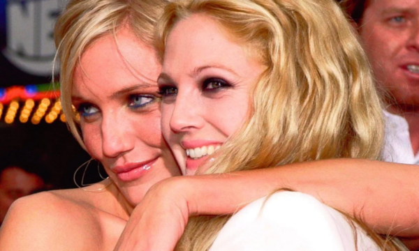 Fans de Drew Barrymore y Cameron Díaz felicitan a las actrices por mostrarse sin filtros