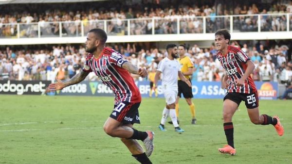 Dani Alves rescindió su contrato con el Sao Paulo