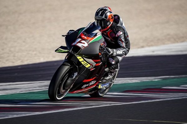 Viñales y Zarco inician con buen pie en las libres de Misano