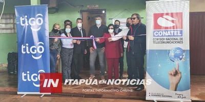 INAUGURAN SALA DE INFORMÁTICA EN LA ESCUELA CNEL. FLORENTIN OVIEDO