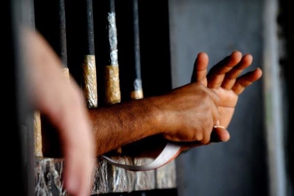 Condenan a 15 años de cárcel a dos hombres por haber abusado de un menor de 14 años | Ñanduti