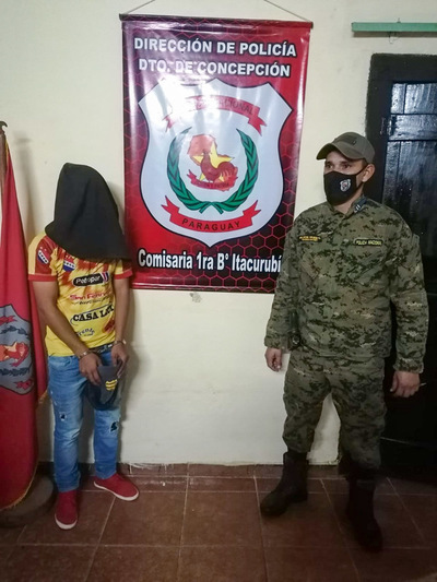Detienen en control a un hombre con orden de captura