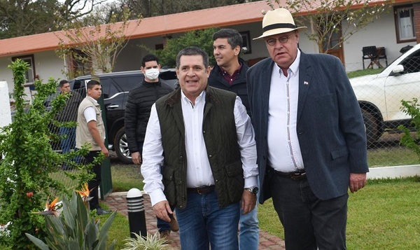 Cartes pondera emprendimiento inmobiliario en Caazapá que va a generar soluciones habitacionales para 20.000 personas - ADN Digital
