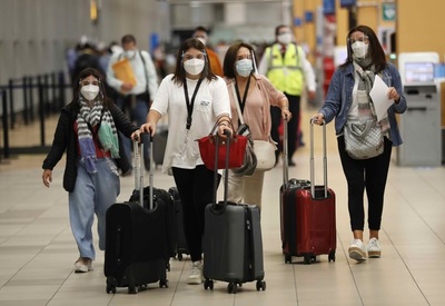 Perú exigirá cartilla de vacunación completa a viajeros que ingresen al país - MarketData