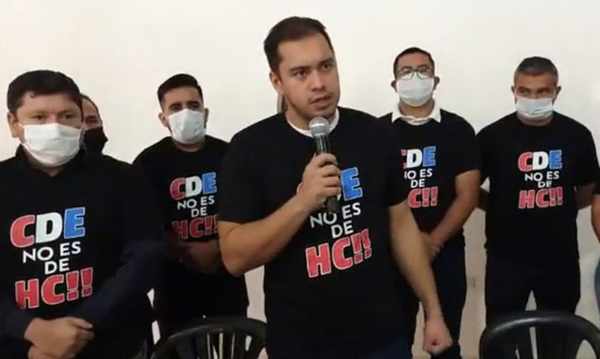 Prieto denuncia persecución y convoca a marcha "CDE NO ES DE HC" | OnLivePy